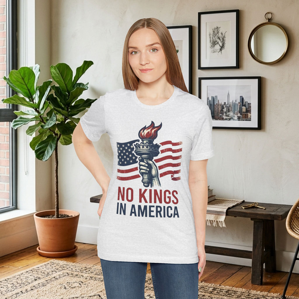 No Kings in America T-Shirt | Patriotic Liberty Graphic Tee | Activist Protest Top