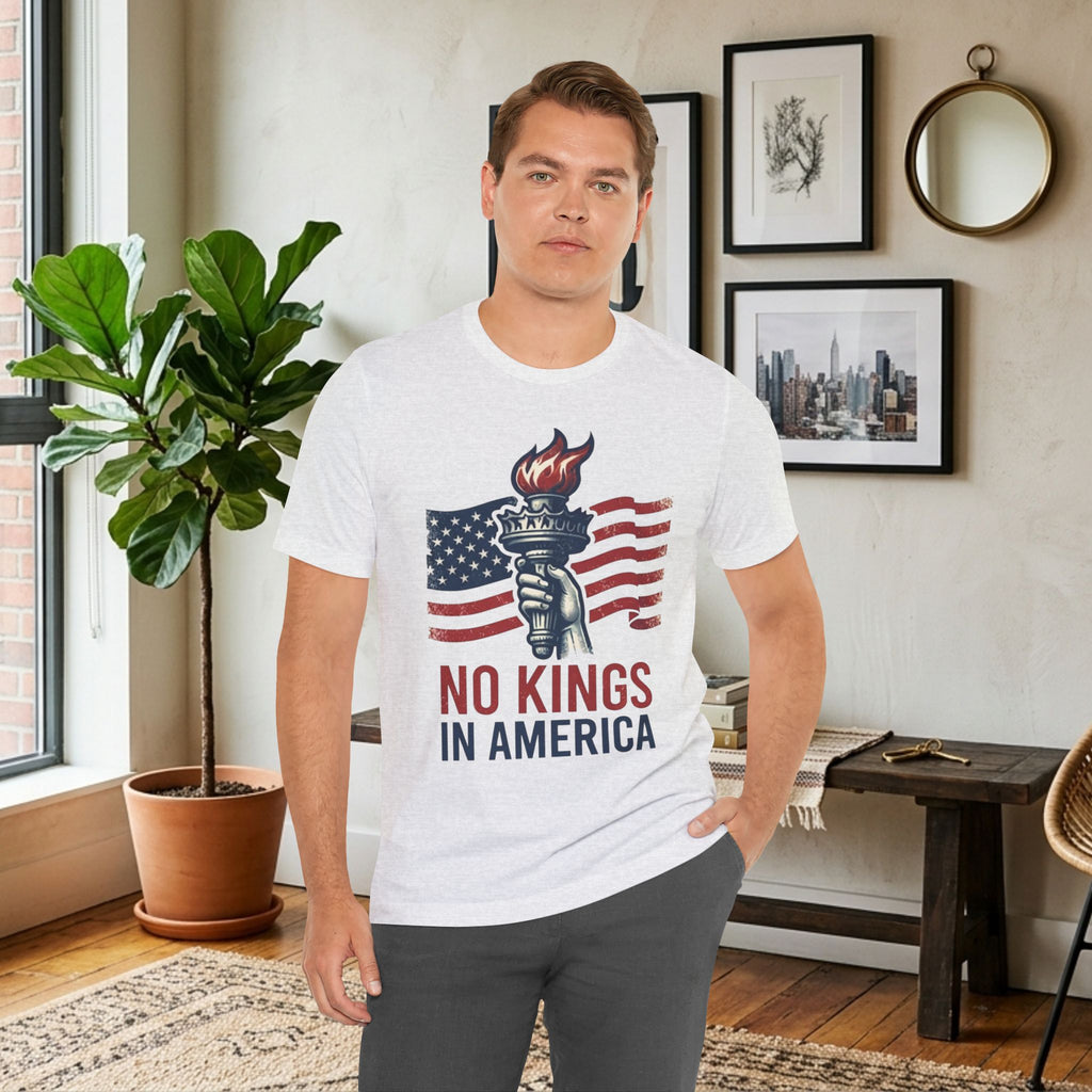 No Kings in America T-Shirt | Patriotic Liberty Graphic Tee | Activist Protest Top